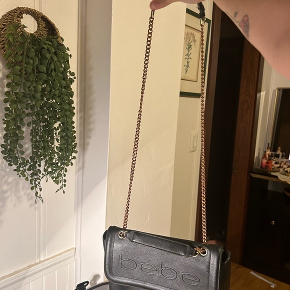 Bebe black chain purse - Picture 2 of 6